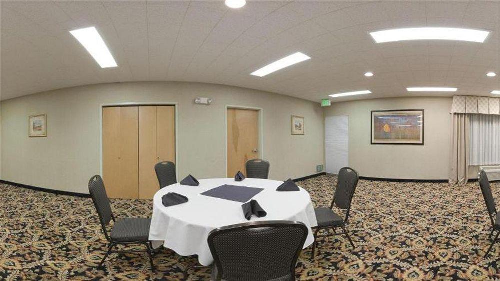 Holiday Inn Express Corvallis-On The River By Ihg מראה חיצוני תמונה