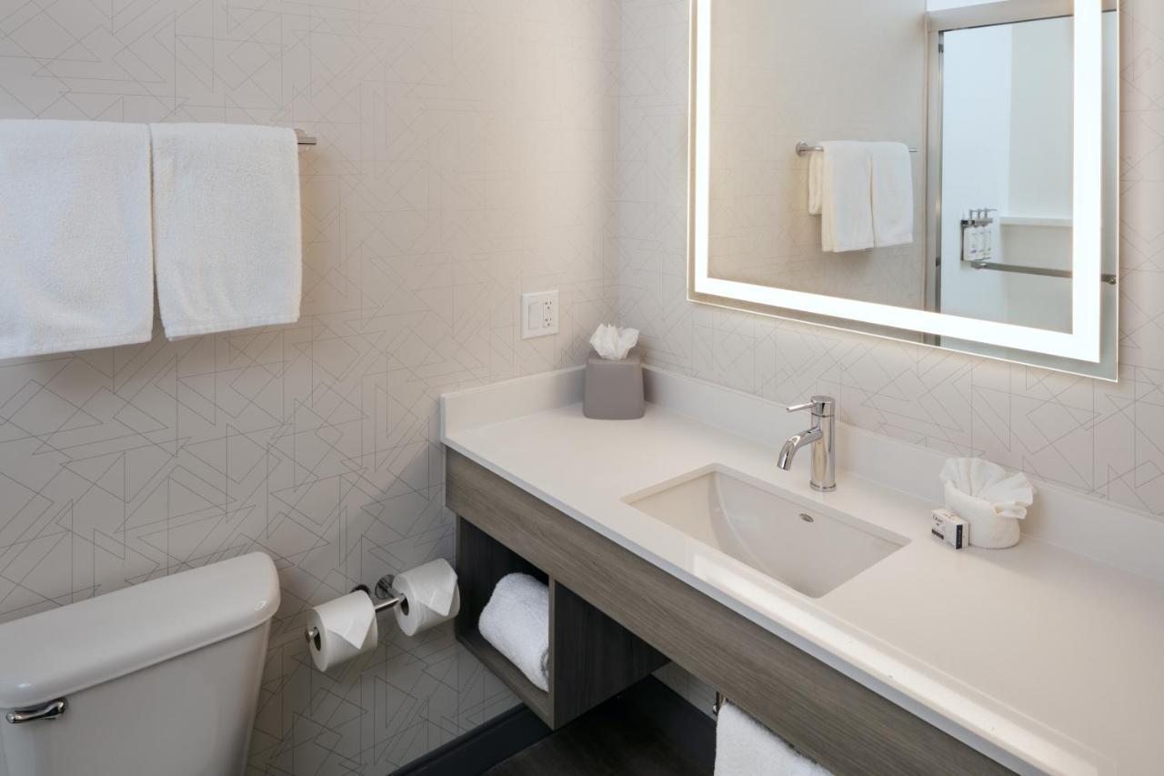 Holiday Inn Express Corvallis-On The River By Ihg מראה חיצוני תמונה